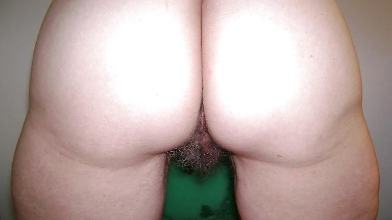 14P Gray Haired Whore 20110611
