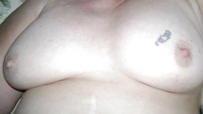 14P Gray Haired Whore 20110611