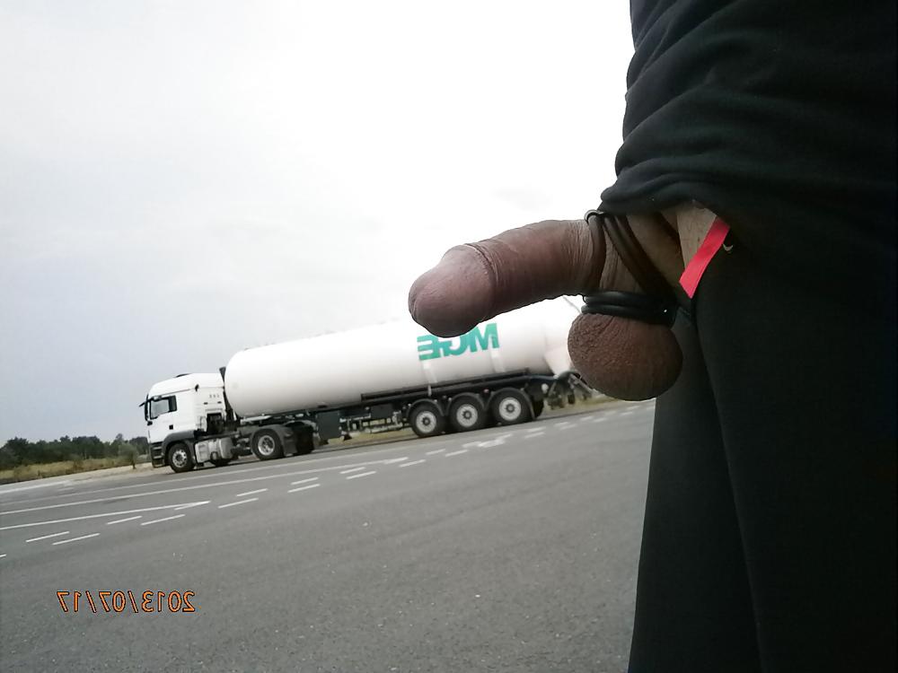 14P Cumshot public exhib flashcock shemale masturbation queue