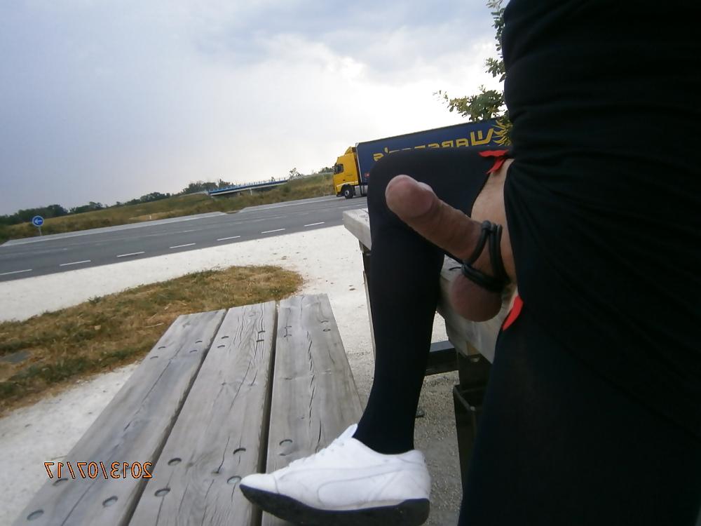 14P Cumshot public exhib flashcock shemale masturbation queue