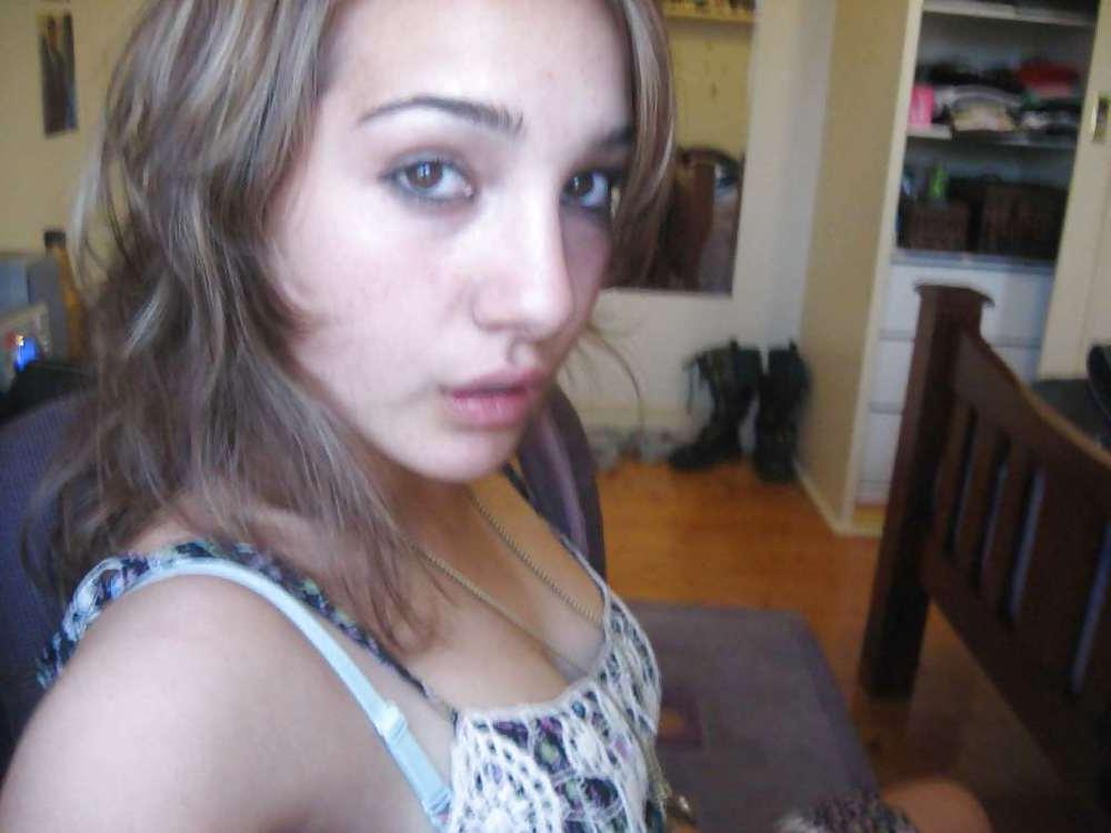 25P Private Amateur Pics-01