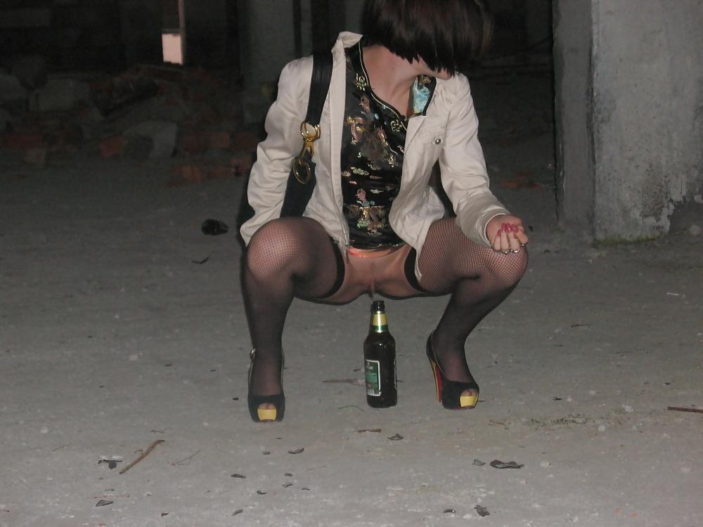 25P Private Brunette