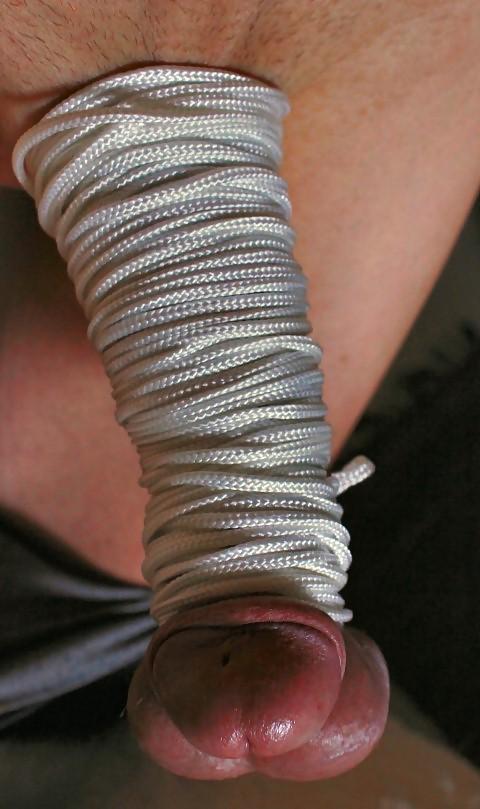 8P Tied up tight