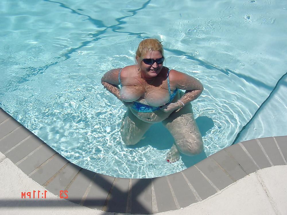 25P More pics of this fat florida slut...such a good slut....