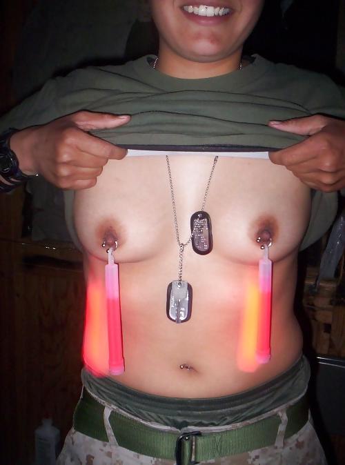 25P Random hot girls in the military