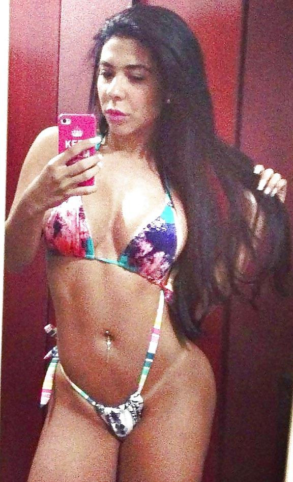 25P Brazilian Woman 14