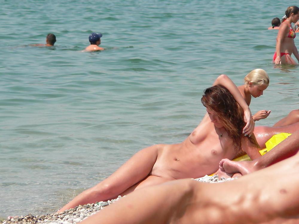 25P I Enjoy Beach Sex