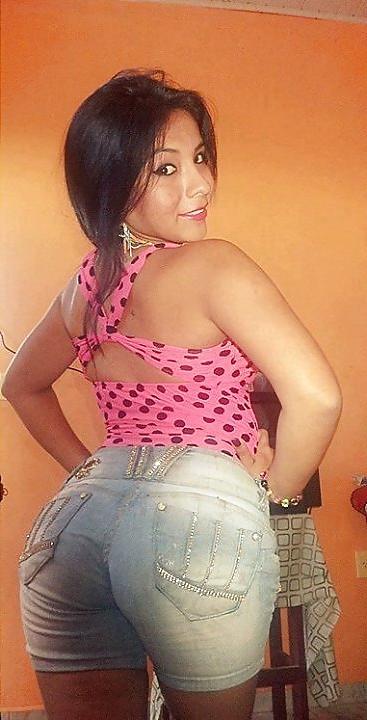 25P Brazilian Woman 17