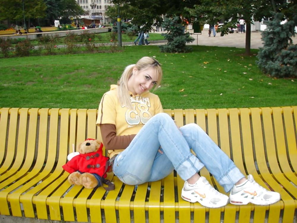25P Königinnen in Jeans LLXXXIV