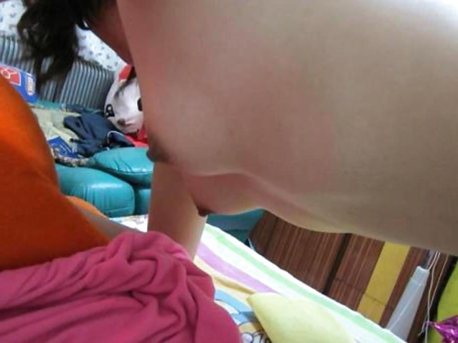 22P Chinese girl creampie fuck