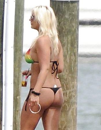 5P Brook Hogan thong