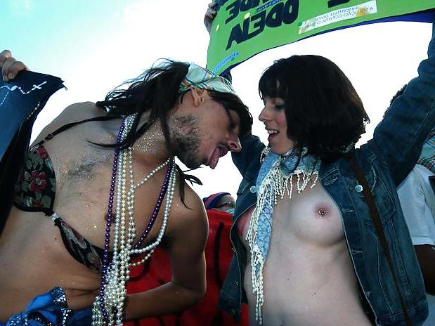 25P Women's Power Fendom: Brazilian Feminists