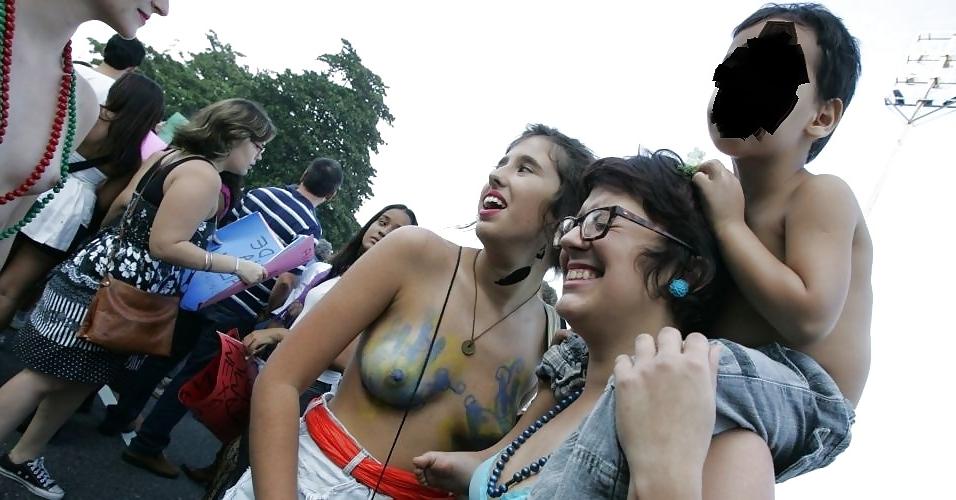25P Women's Power Fendom: Brazilian Feminists