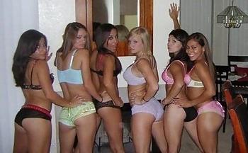25P I Love College & Pro Cheerleaders