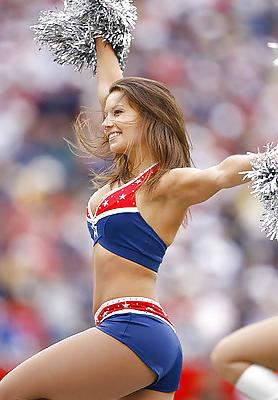 25P I Love College & Pro Cheerleaders