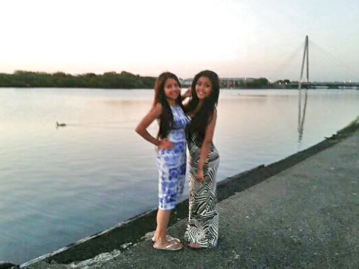 16P SEXY TEENS- MY FRIEND AND I ? Private photos