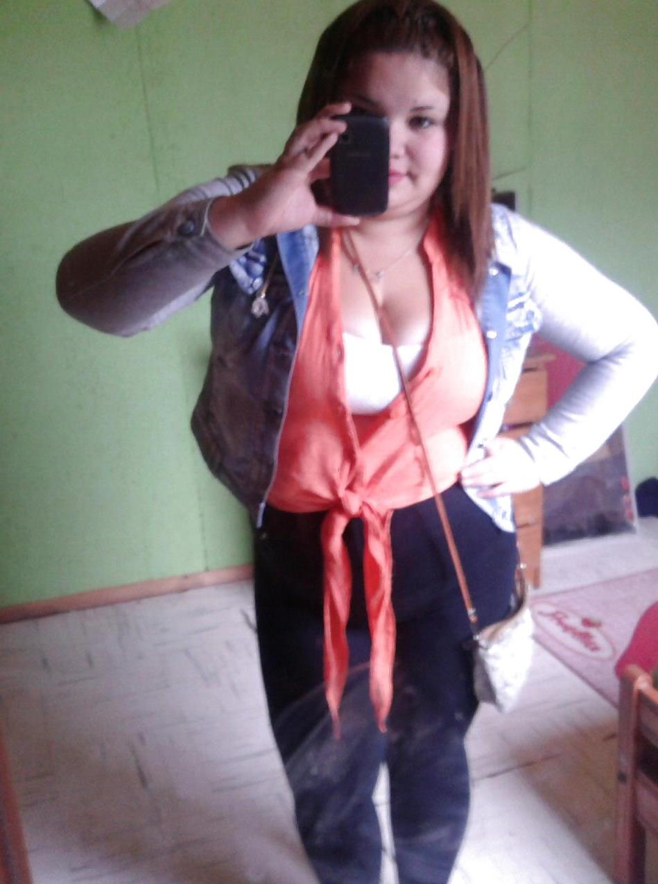 25P Camila Tetona Chilena Non-Nude