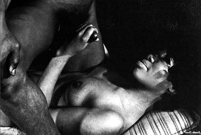 25P Vintage Magazines Sex Art 09