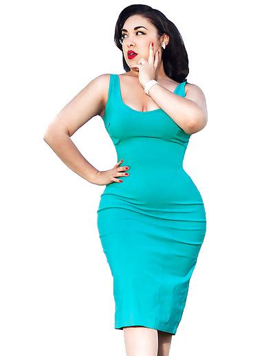 13P Curvy rockabilly and punk