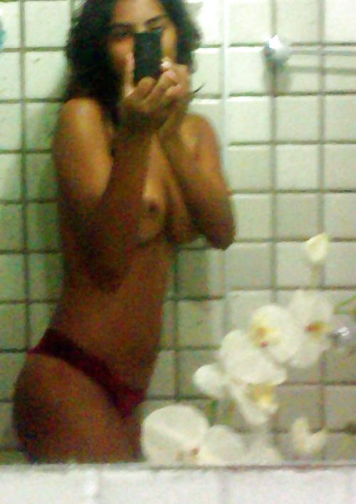 15P Mirror babe