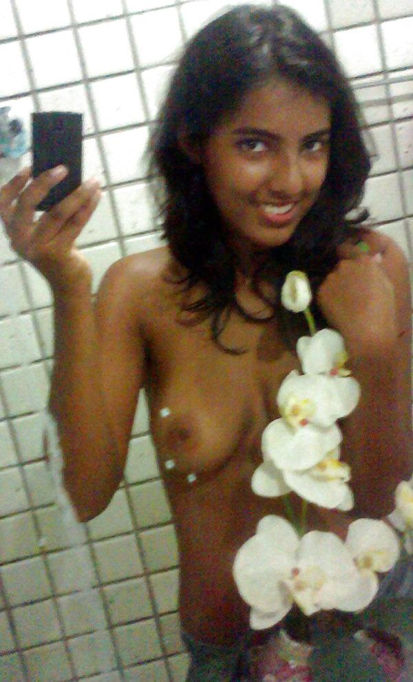 15P Mirror babe
