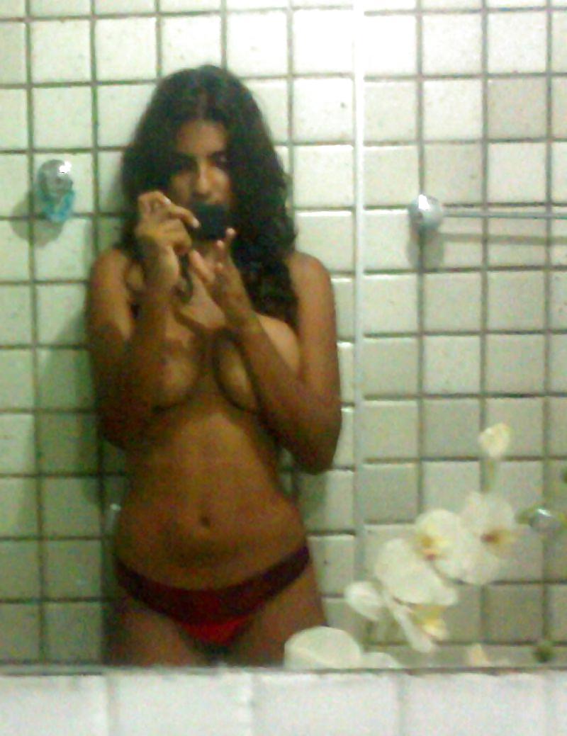 15P Mirror babe