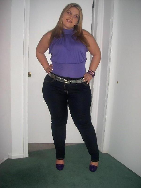 11P Nanette sweet fat ass gringa 