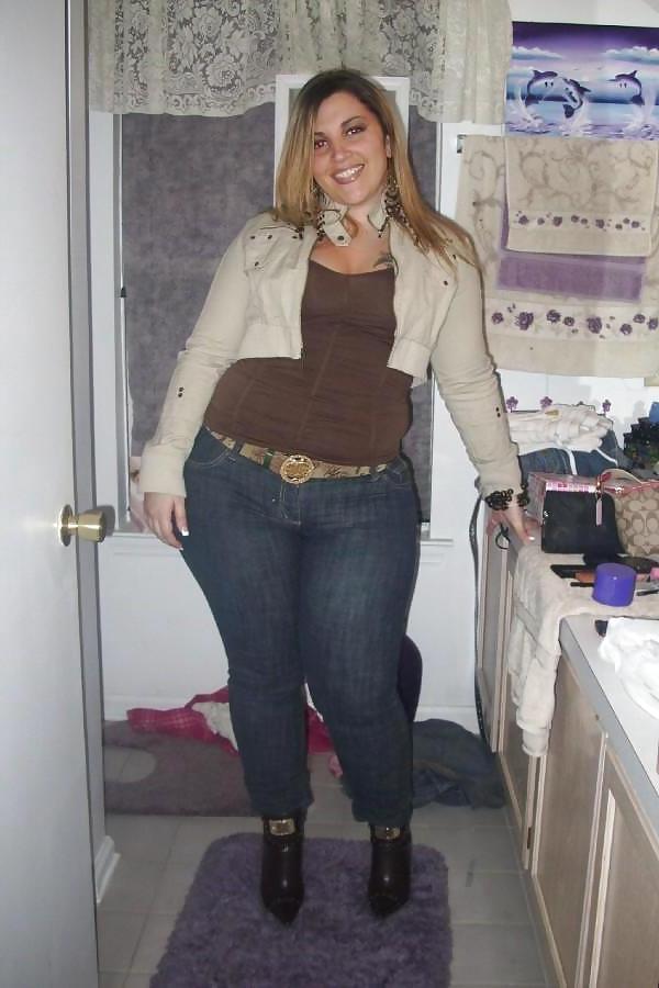 11P Nanette sweet fat ass gringa 