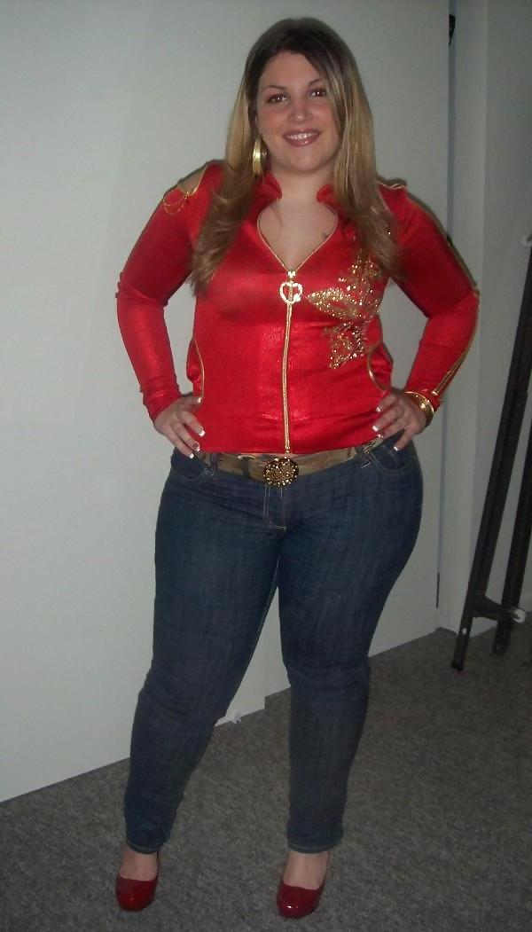 11P Nanette sweet fat ass gringa 