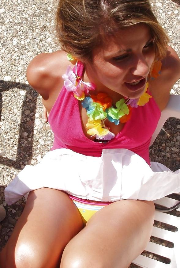 25P Beautiful Upskirt 20 by TROC