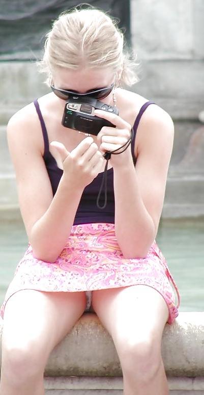 25P Beautiful Upskirt 20 by TROC