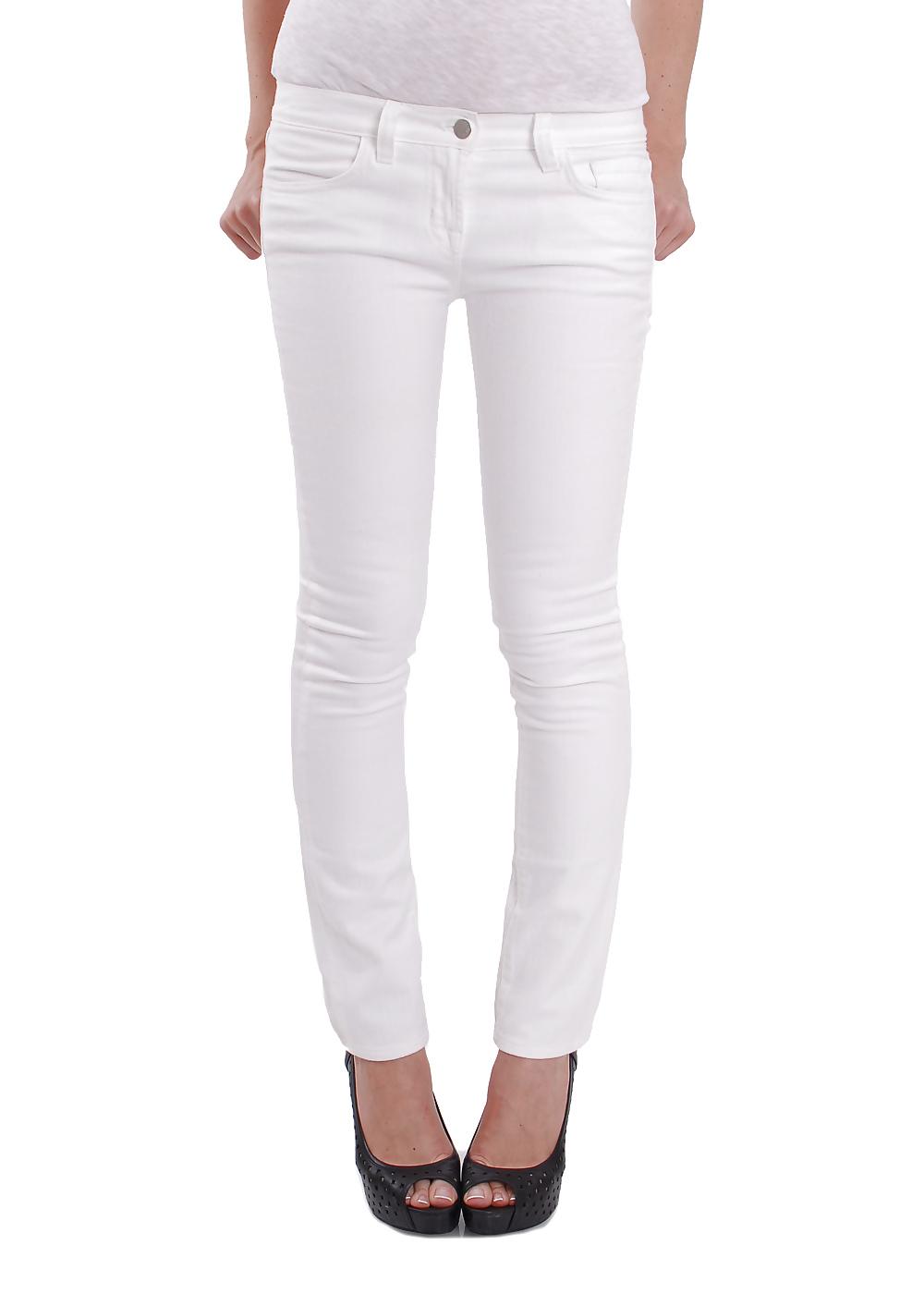12P Tight white pants