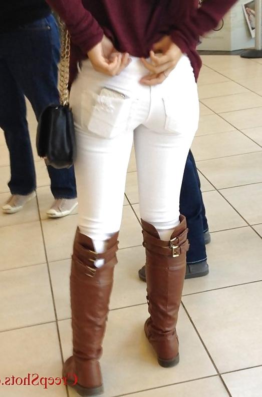 12P Tight white pants