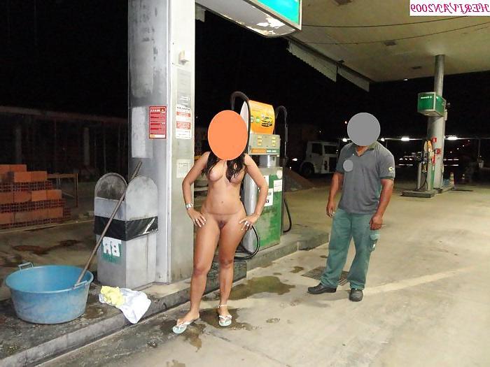 20P Brazilians public flashers