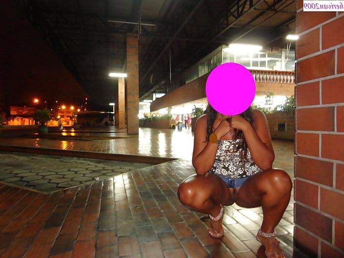 20P Brazilians public flashers