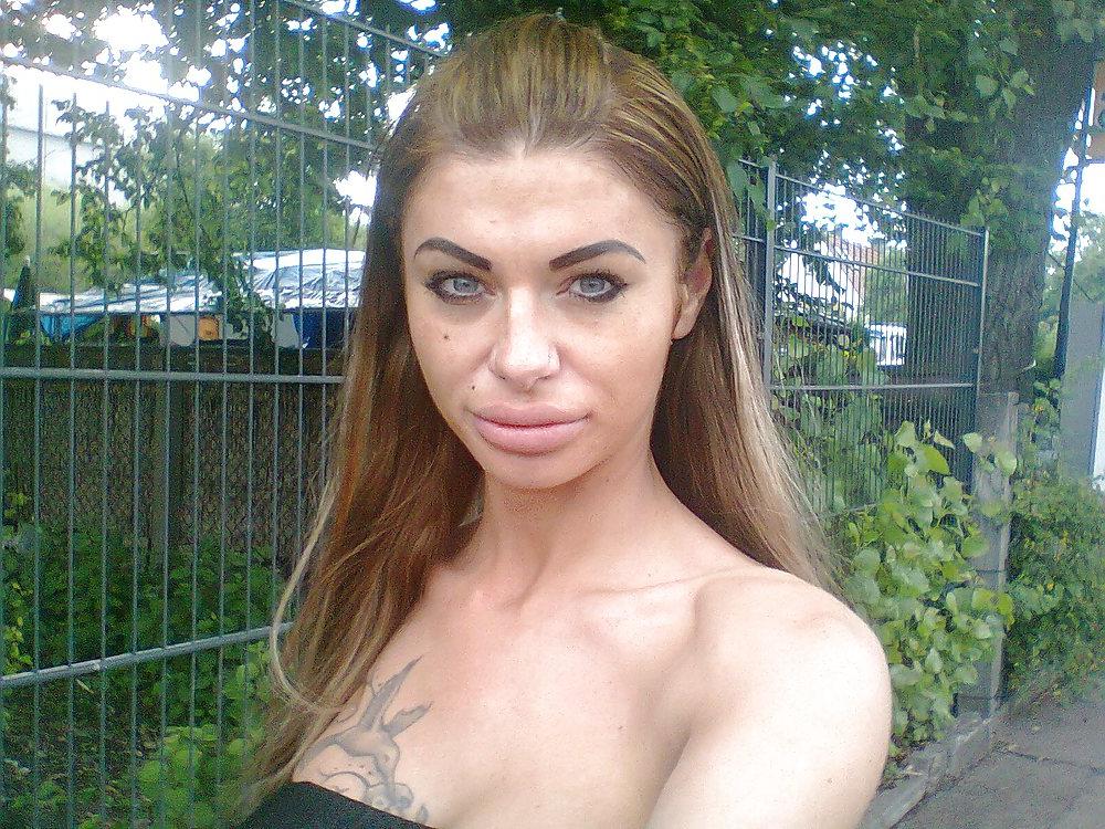 24P Bojana: Plastic Bimbo