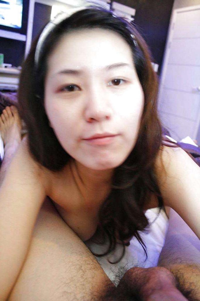18P Chinese girl in a hotel