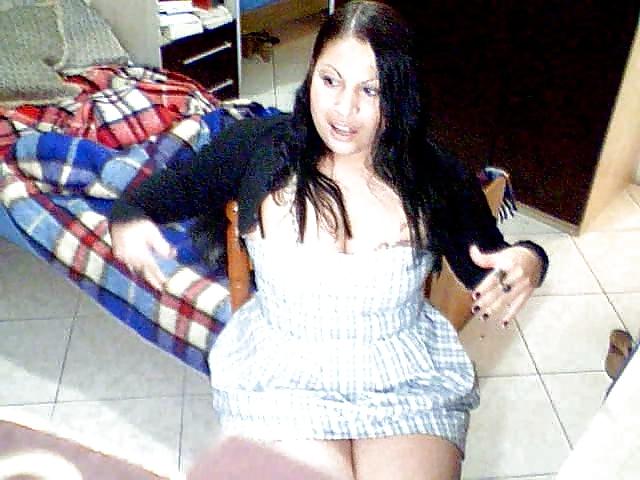 25P Cat1975 - play on web cam (amateur, Brazil)