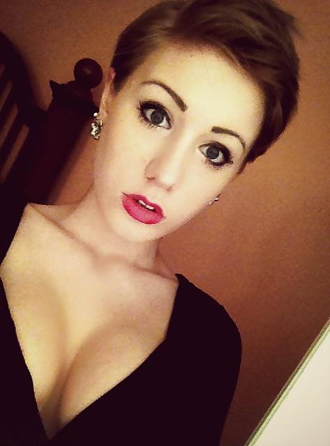 25P Busty Goddesses - Short Haired Girls With Huge Breasts, 8