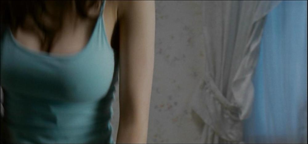 19P Alexandra Daddario...Fat Tits, Nice Eyes