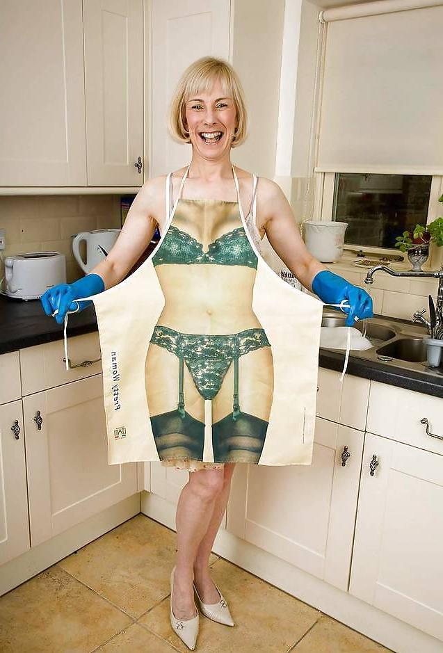 25P Modellfavorit. Hazel May 52 Jahre alt