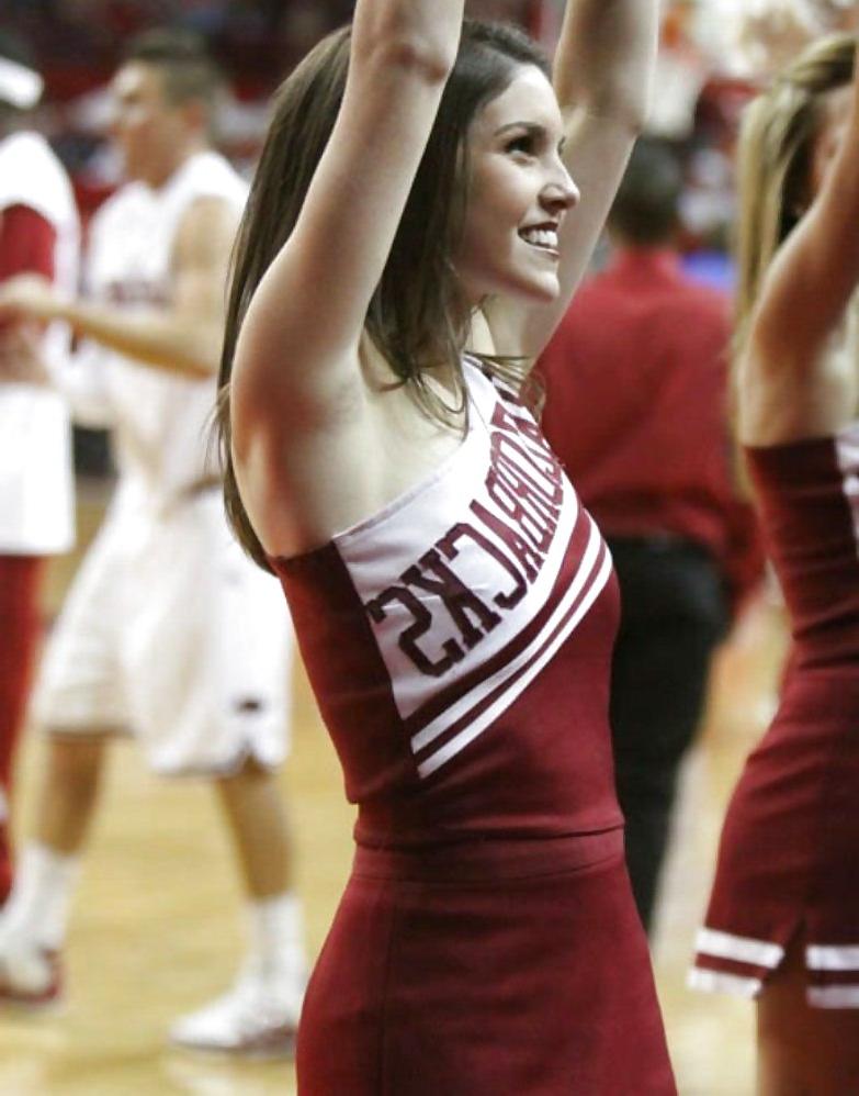 25P College Cheerleaders make my Dick Hard 3