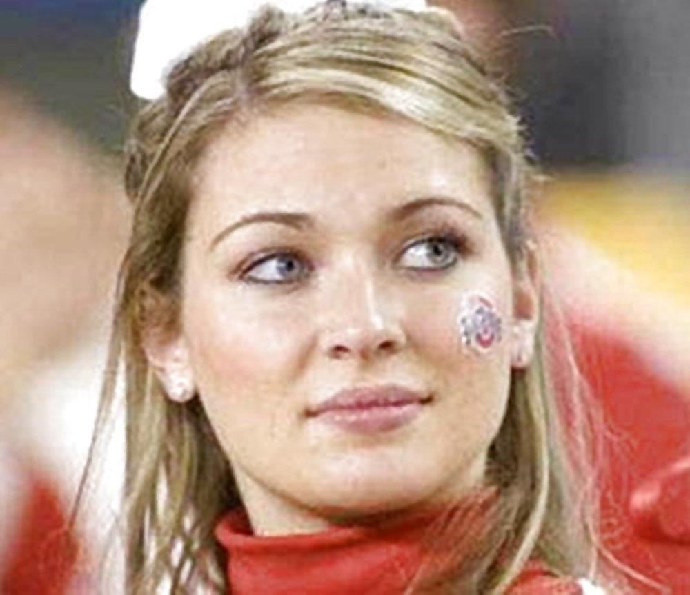 25P College Cheerleaders make my Dick Hard 3