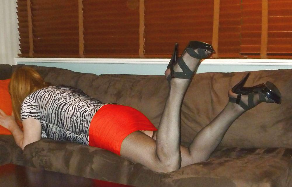 16P Fun in a Thong