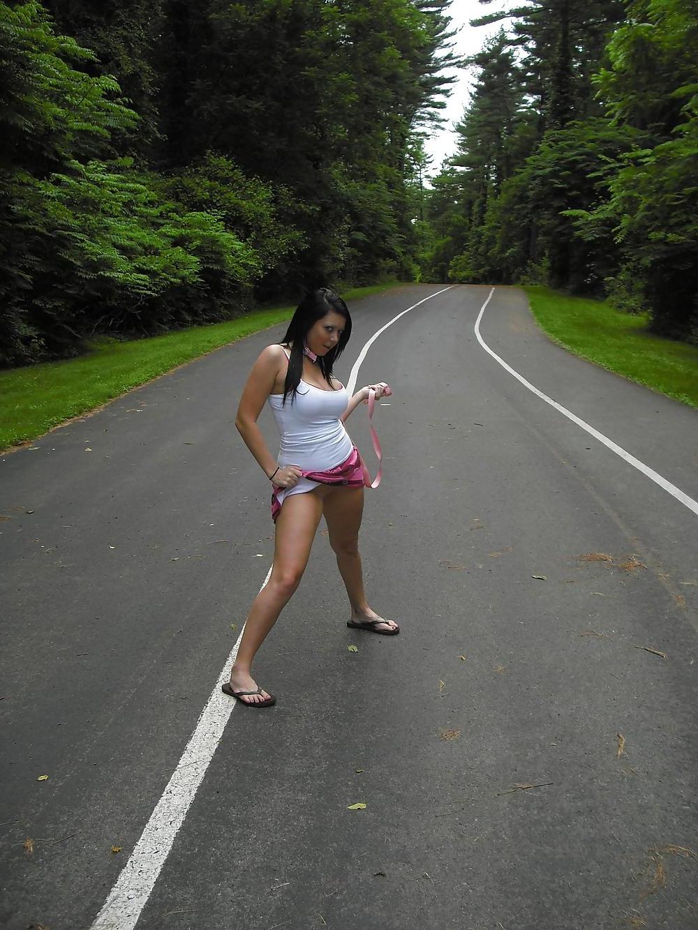 25P Teen Public Show Off