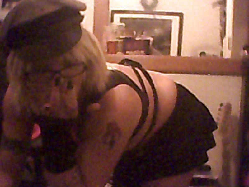 10P Pleasing the mistress