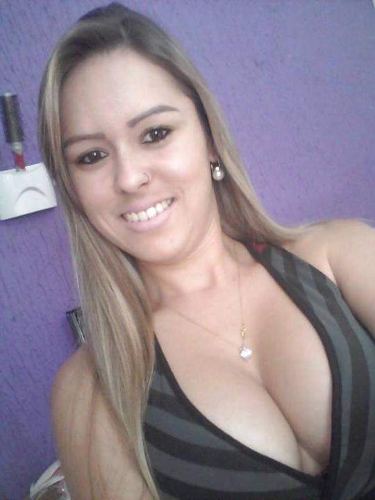 25P Brazilian Blonde Whore