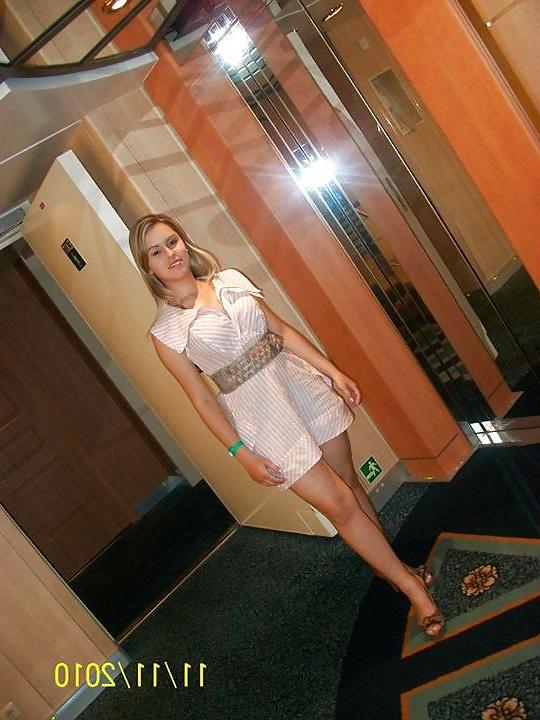 25P Brazilian Blonde Whore