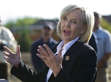 25P Love jerking off to Conservative Jan Brewer