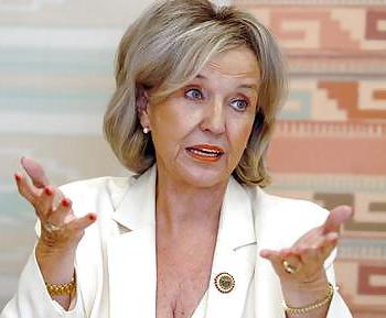 25P Love jerking off to Conservative Jan Brewer